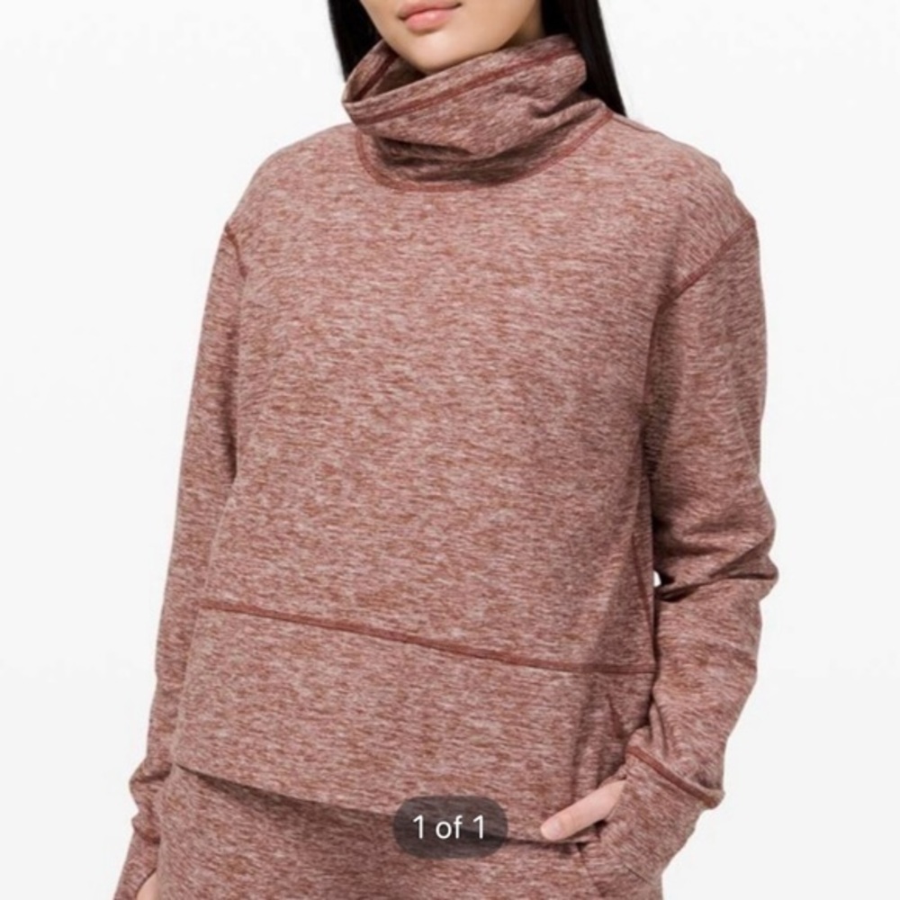 012 Lululemon Ready to Rulu fleece pullover